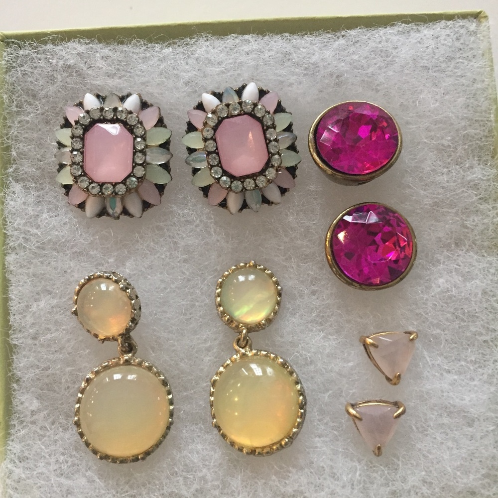 Group of earrings